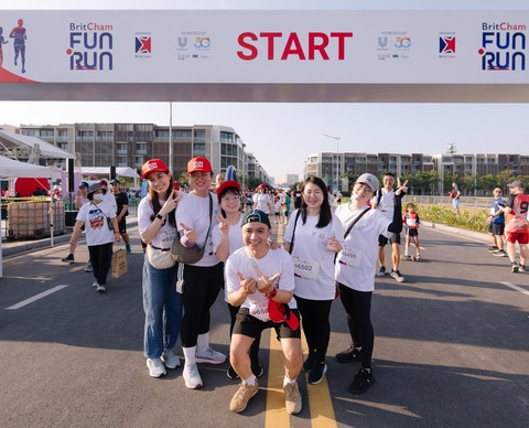 BritCham Fun Run 2025: lan tỏa tinh thần sống khỏe, sống xanh - Ảnh 3.