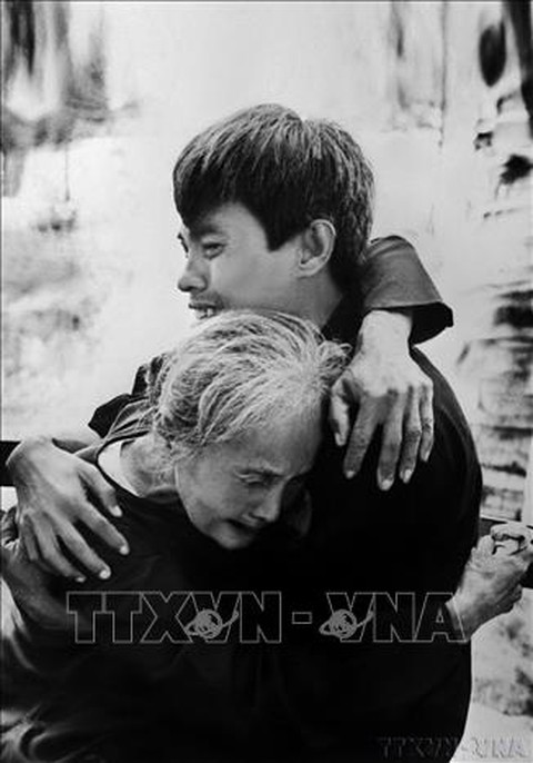 ổng tiến công và nổi dậy mùa Xuân 1975 - Ảnh 5.