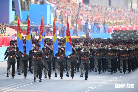 diễu binh - Ảnh 13.