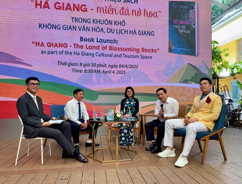 Hà Giang - Miền đá nở hoa - Ảnh 2. Hà Giang - Ảnh 2.