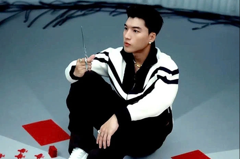 HIEUTHUHAI soán ngôi Hoà Minzy; 'Tây Thi' Lệ Thủy đến thăm 'Phạm Lãi' Thanh Tuấn - Ảnh 1. HIEUTHUHAI - Ảnh 1.