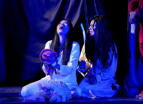 Sân khấu hủy diễn, ca sĩ hoãn show vì quốc tang - Ảnh 1. quốc tang - Ảnh 1.
