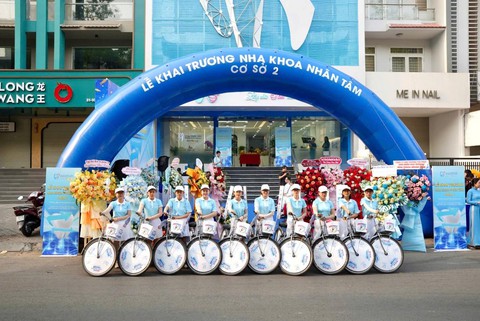 Trải nghiệm phòng khám nha khoa quốc tế tại quận 7 - Ảnh 1.