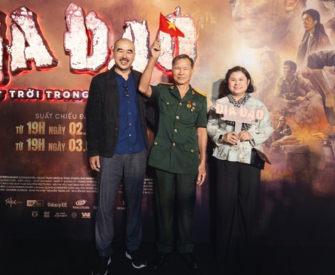 Đạo diễn Bùi Thạc Chuyên và hành trình viết nên 'Bản hùng ca điện ảnh' - Địa đạo - Ảnh 1. Bùi Thạc Chuyên - Ảnh 1.