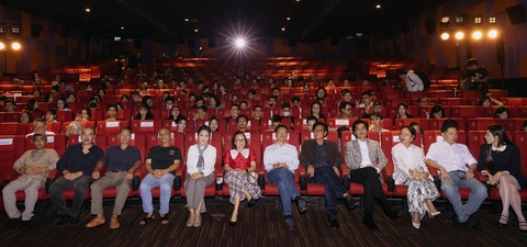 Giao lưu trực tuyến với lãnh đạo Sở Văn hóa và đoàn phim 'Địa đạo' - Ảnh 2. Địa đạo - Ảnh 5.