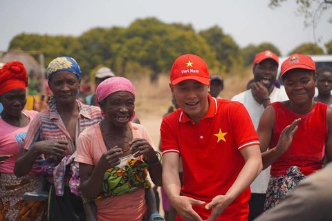 Hằng Du Mục - Ảnh 2.