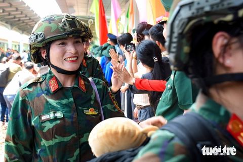 diễu binh - Ảnh 7.