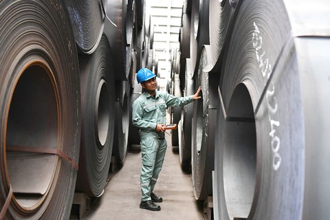 Mỹ áp thuế chống bán phá giá sơ bộ 40-88% với thép mạ Việt Nam - Ảnh 1.