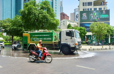 Thời tiết hôm nay 6-4: Mưa tăng ở Bắc Bộ, nắng nóng ở Nam Bộ - Ảnh 1.