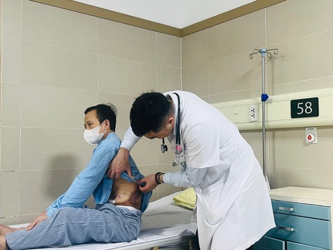áp thuế - Ảnh 2.