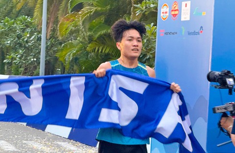Giải chạy marathon góp sức quảng bá du lịch Phú Quốc - Ảnh 1.