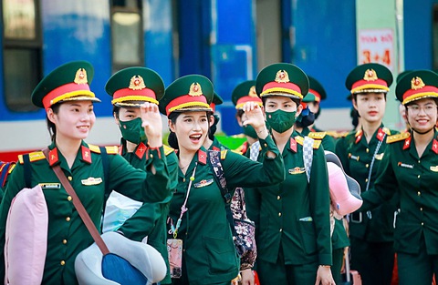 diễu hành - Ảnh 1.