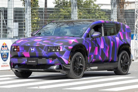 SUV ‘lưng gù’ mới của Honda: Dáng tranh cãi, tự lái theo cảm xúc tài xế, dễ là đối thủ Everest - Ảnh 1.