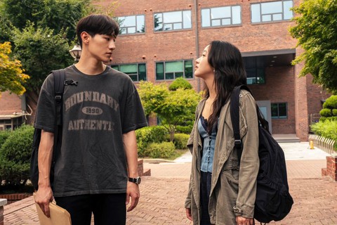 Baeksang 2025: Khi cuộc đời cho bạn quả quýt ôm trọn 8 đề cử, liệu có cơ hội thắng giải? - Ảnh 7. Baeksang - Ảnh 6.