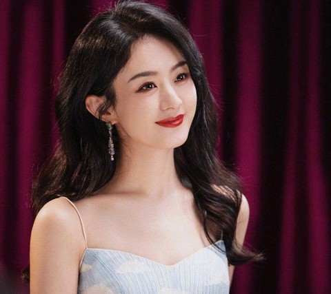 Hoa hướng dương của Triệu Lệ Dĩnh thất bại, nỗ lực thành sao phòng vé còn quá xa vời - Ảnh 4. Triệu Lệ Dĩnh - Ảnh 4.