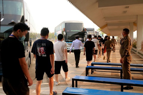 Đưa thêm 221 công dân Việt Nam vi phạm quy định xuất nhập cảnh ở Myanmar về nước - Ảnh 1. Myanmar - Ảnh 1.