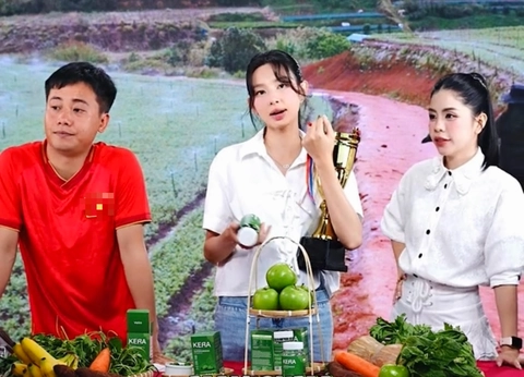 Nguyễn Thúc Thùy Tiên - Ảnh 3.