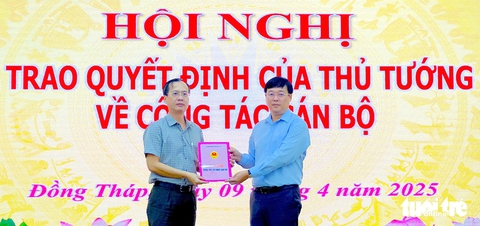 Thủ tướng Chính phủ phê chuẩn kết quả bầu chủ tịch tỉnh Đồng Tháp - Ảnh 1.