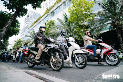 Chừa lối nhỏ để xe rẽ phải tại giao lộ để giảm ùn tắc giao thông - Ảnh 2. rẽ phải - Ảnh 3.