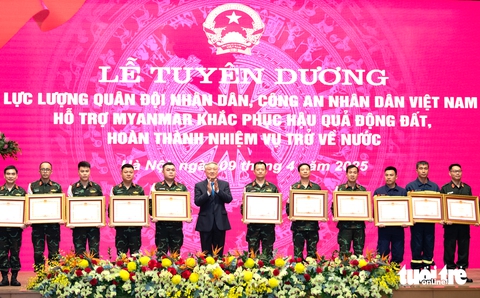 Thủ tướng Phạm Minh Chính tuyên dương lực lượng cứu hộ động đất tại Myanmar - Ảnh 5.
