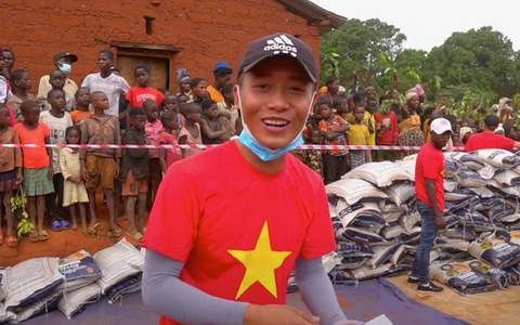 Quang Linh Vlogs và viên kẹo ‘đắng’ Kera: Bài học gì cho giới influencer? - Ảnh 3.