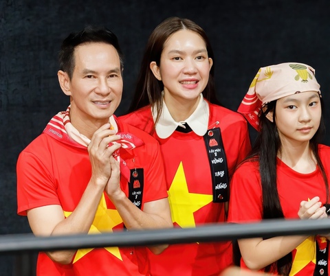 'Lật mặt 8' cán mốc 100 tỉ, Lý Hải lên tiếng về dư luận trái chiều - Ảnh 3. Lật mặt 8 - Ảnh 2.