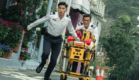 Cổ Thiên Lạc lỗ nặng trong phim điện ảnh mới, tượng đài Hong Kong nay đã hết thời? - Ảnh 5.