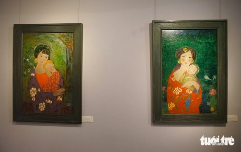 phụ nữ vẽ - Ảnh 10.