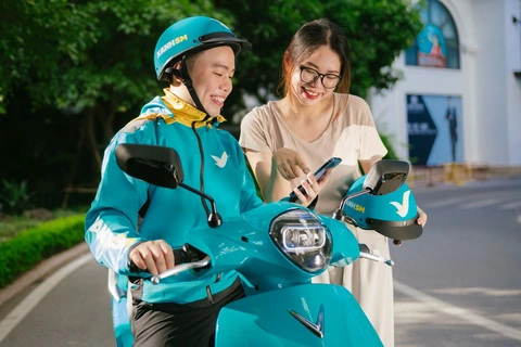 Xanh SM gia nhập cuộc đua giao đồ ăn, thách thức GrabFood, ShopeeFood - Ảnh 1. Xanh SM gia nhập cuộc đua giao đồ ăn, thách thức GrabFood, ShopeeFood - Ảnh 1.
