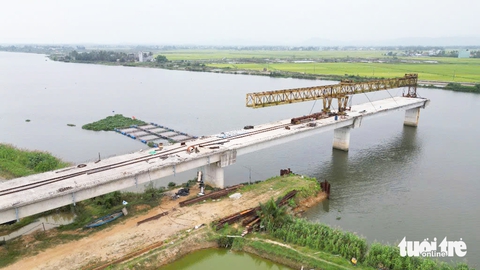 cầu Tam Tiến - Ảnh 1.