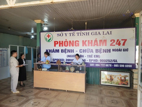 phòng khám - Ảnh 1.
