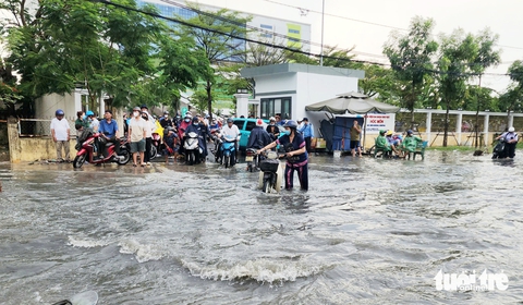 bệnh viện - Ảnh 1.