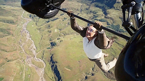 Phim mới của Tom Cruise: một trải nghiệm rất vui - Ảnh 1. Tom Cruise - Ảnh 1.