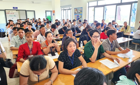 CSGT sát hạch lái xe tại TP.HCM: Nhiều thuận lợi, nỗ lực giải quyết hơn 119.000 hồ sơ tồn đọng - Ảnh 1. CSGT sát hạch lái xe tại TP.HCM: Nhiều thuận lợi, nỗ lực giải quyết hơn 119.000 hồ sơ tồn đọng - Ảnh 1.