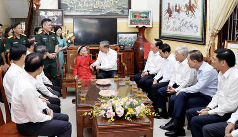 mẹ việt nam anh hùng - Ảnh 1.
