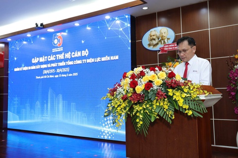 EVNSPC gặp mặt cán bộ hưu trí nhân kỷ niệm 50 năm thành lập - Ảnh 6.