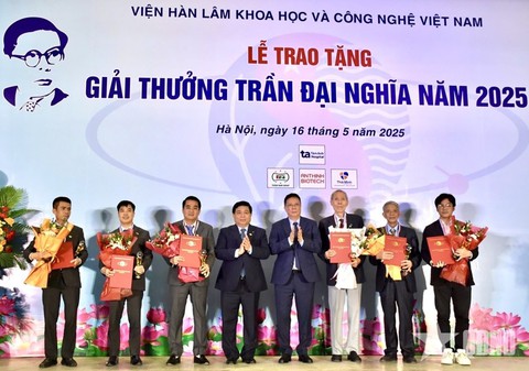 giải thưởng Trần Đại Nghĩa - Ảnh 2.