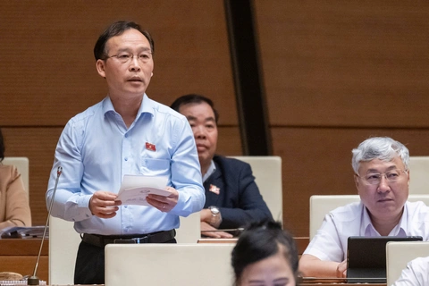 Bộ trưởng Nguyễn Văn Thắng nói lý do bỏ thuế khoán từ năm 2026 với hộ kinh doanh - Ảnh 3.