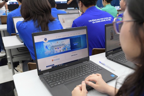 thi tiếng anh - Ảnh 4.