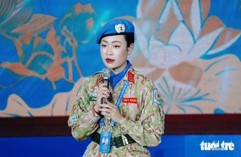 Ca sĩ Hòa Minzy, rapper Double2T được tuyên dương Thanh niên tiên tiến làm theo lời Bác - Ảnh 3. Ca sĩ Hòa Minzy, rapper Double2T được tuyên dương Thanh niên tiên tiến làm theo lời Bác - Ảnh 3.