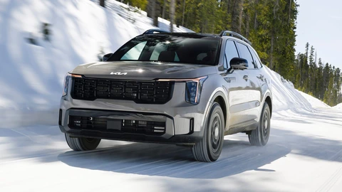 Kia Sorento đời mới sẽ ra mắt 2026: Đổi mới toàn diện nội ngoại thất, máy hybrid chủ lực - Ảnh 1.