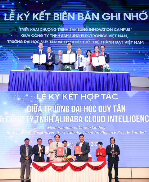 ĐH Duy Tân đào tạo từ 4-7 tín chỉ AI và khởi nghiệp cho sinh viên - Ảnh 4.