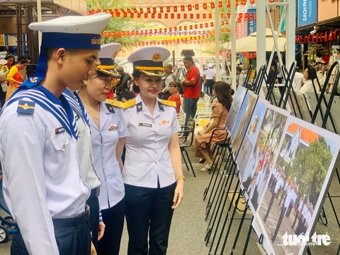Trường Sa nhớ ơn Bác qua góc nhìn nhiếp ảnh - Ảnh 1. Trường Sa nhớ ơn Bác qua nhiếp ảnh - Ảnh 1.
