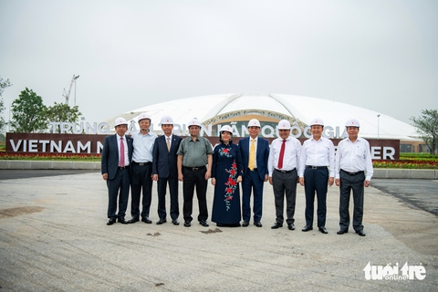 Thủ tướng yêu cầu phải đưa Trung tâm Hội chợ triển lãm quốc gia vào hoạt động dịp 2-9 - Ảnh 1.