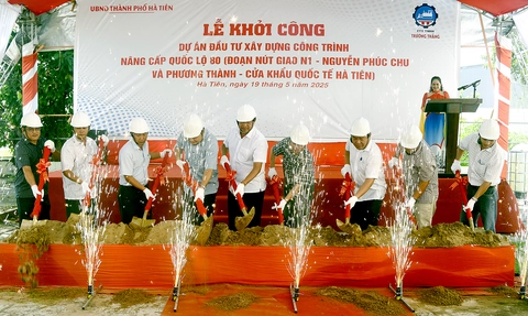 Nâng cấp 6,5km quốc lộ 80 để Hà Tiên kết nối giao thông, phát triển du lịch - Ảnh 1.