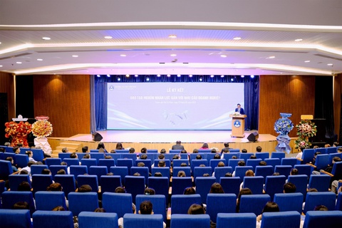 Trường đại học Văn Hiến ký kết với doanh nghiệp đào tạo nhân lực - Ảnh 1.