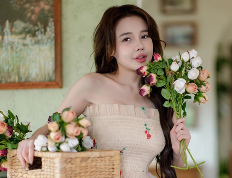 Ngân 98 - Ảnh 1.