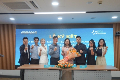 ABBANK hợp tác với SVF thúc đẩy công nghiệp sáng tạo - Ảnh 1.