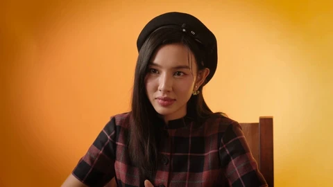 Hoa hậu Thùy Tiên bị bắt ai bị thiệt hại nhiều nhất - Ảnh 1. Thùy Tiên - Ảnh 1.