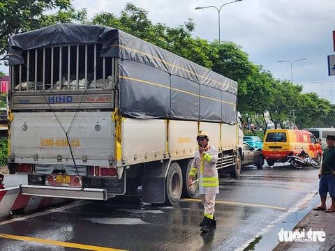 tai nạn xe tải - Ảnh 3.